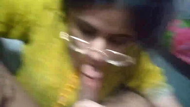 Chasmish shaved pussy college girl