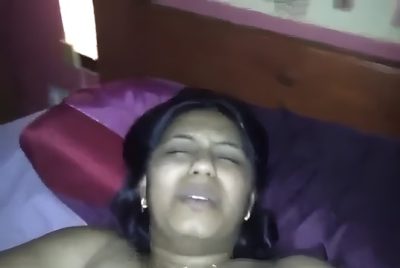 Desi Tamil Housewife Showing Pussy Fucked